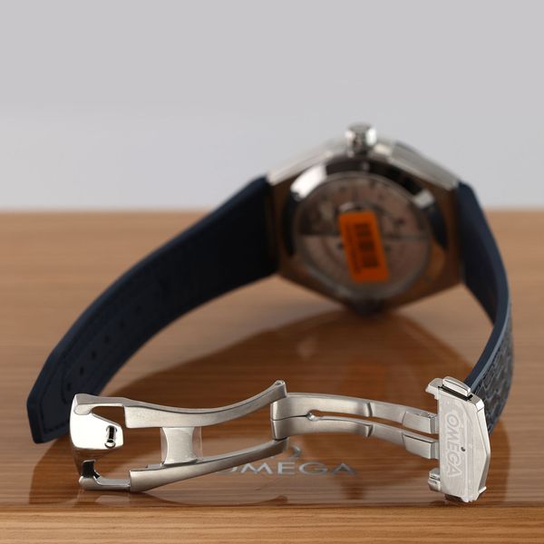 Omega Constellation 131.33.41.21.03.001